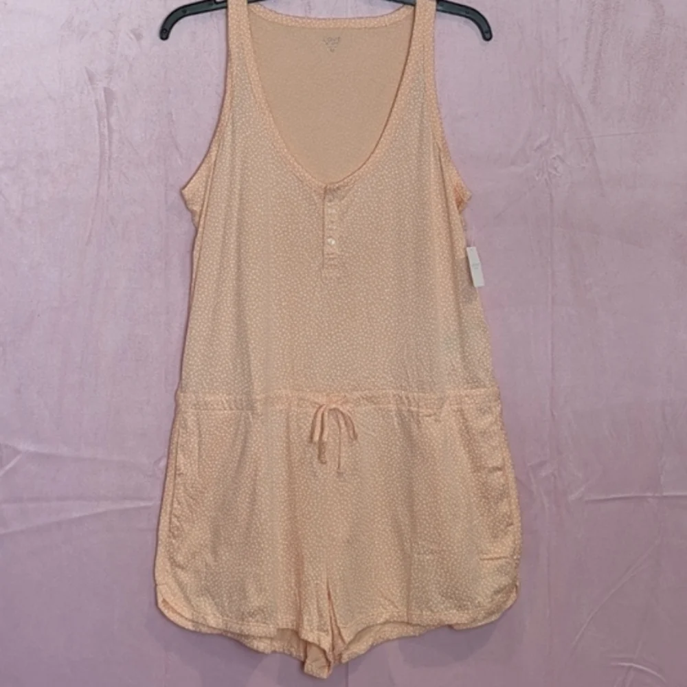 GAP peach orange